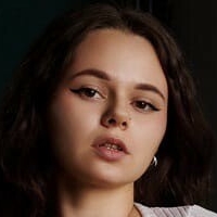 Anna Pavlova Naakt