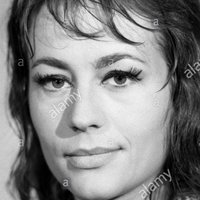 Annie Girardot Naakt
