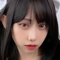 Aomjm Naakt