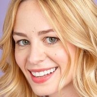 April Gilbert Naakt