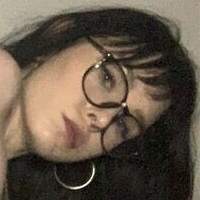 AprilArson Naakt