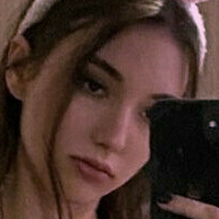 arianaheart Naakt