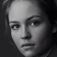 Arina Zharkova Naakt