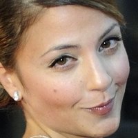 Arzu Bazman Naakt