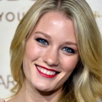 Ashley Hinshaw Naakt