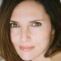 Ashley Laurence Naakt
