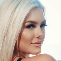Ashlynn Sky Naakt