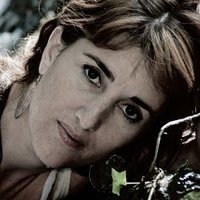 Astrid Combes Naakt