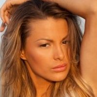 Astrid Fajcsi Naakt