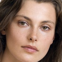 Aurelie Claudel Naakt