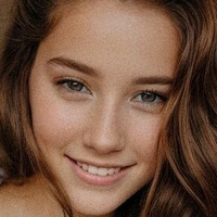 Ava O'Brien Naakt
