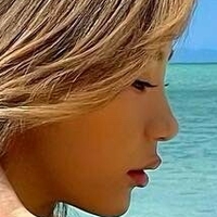 Aya Hazuki 葉月あや Naakt