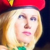 AZ Power Girl Naakt