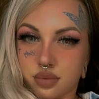 Babygoth Naakt