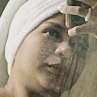 Badgirl Eve Naakt