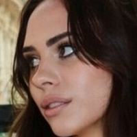 Beatrice Dumbrava Naakt