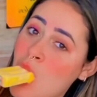 Bella Menezes Naakt