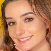 Bella Thomas Naakt