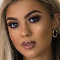Belle Hassan Naakt