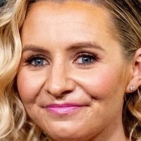 Beverley Mitchell Naakt
