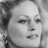 Beverly D'Angelo Naakt