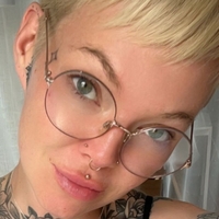 Bini_inked / Sabine Haimerl Naakt
