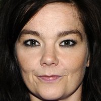 Björk Naakt