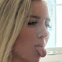 BlondeAbodo Naakt