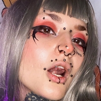 Borderwaifu Naakt