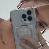 Br3ck13 H1ll Naakt