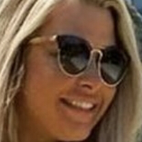 Bree Elizabeth Naakt