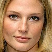 Bridget Hall Naakt