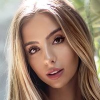 Bruna Lima Naakt