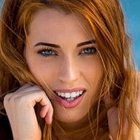 Caitlin McSwain Naakt