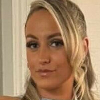 Caleyhutchisonx Naakt