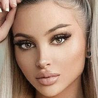 Camel Girl Naakt