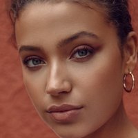 Candice Blackburn Naakt