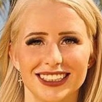 Carina Spack Naakt