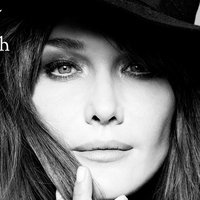 Carla Bruni Naakt