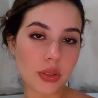 Carlevellyn Naakt