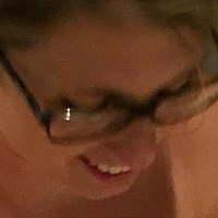 Catherine Louise Naakt