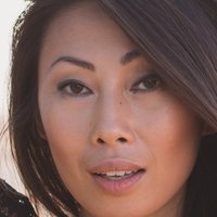 Cathy Vu Naakt