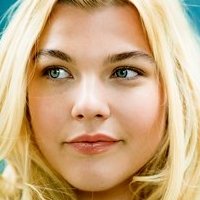 Charley Ann Schmutzler Naakt