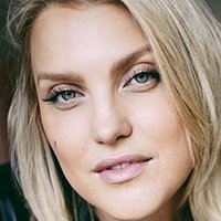 Charlotte Ellen Price Naakt