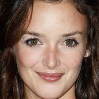 Charlotte Le Bon Naakt