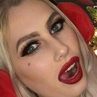 cherryrayxx Naakt