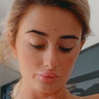 Chloe Allen Naakt