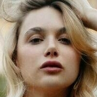 chloe_ira Naakt