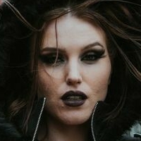 Chloe Kerley Naakt