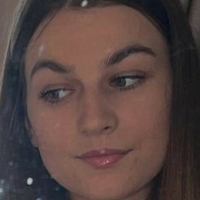 Chloe Louise Thomas Naakt